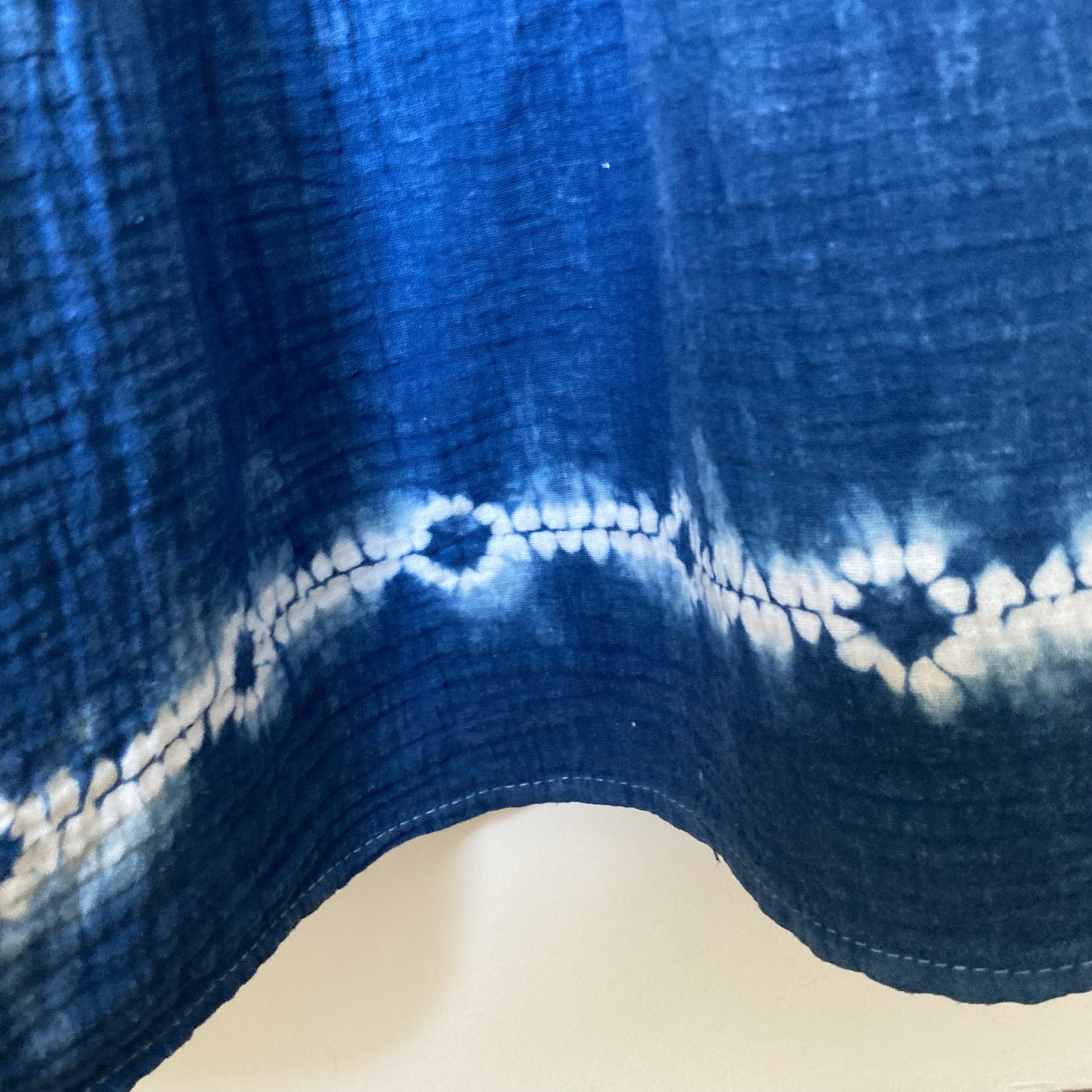 Robe Shibori Tye-and-Dye - Image 4